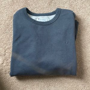 Men’s Champion Crew neck Blue